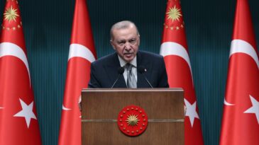 Erdoğan: Ayasofya’yı yeniden ibadete açmak bize nasip oldu