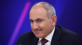 Ermenistan’da hükümetin istifasının ardından Paşinyan, yeniden başbakan olarak atandı