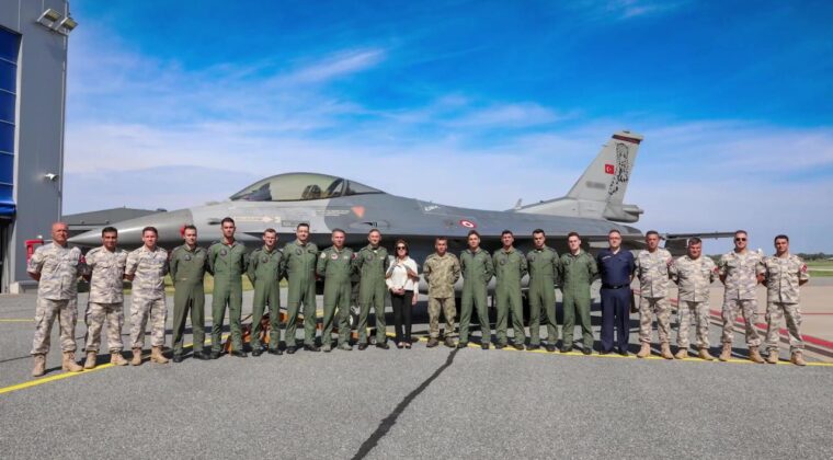Türk F-16’ları NATO Geliştirilmiş Hava Polisliği Blok-72 nöbetini devraldı