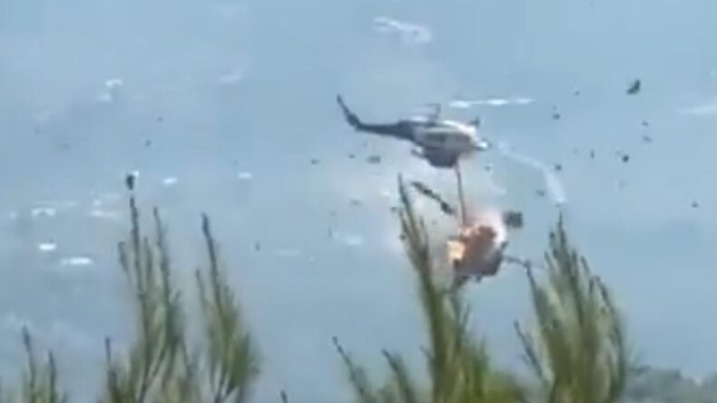 Yunanistan’da iki yangın söndürme helikopteri havada çarpıştı