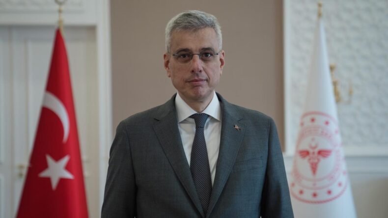 Bakan Memişoğlu’ndan havada ilk yardım