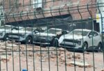 Kağıthane’de duvar çöktü: 12 sıfır kilometre araç hasar gördü